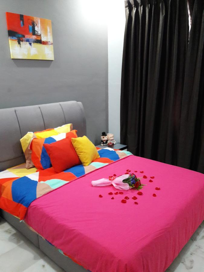 Jb Homestay Bukit Indah Wifi Ciq Mall Legoland Free Parking Johor Bahru Dış mekan fotoğraf