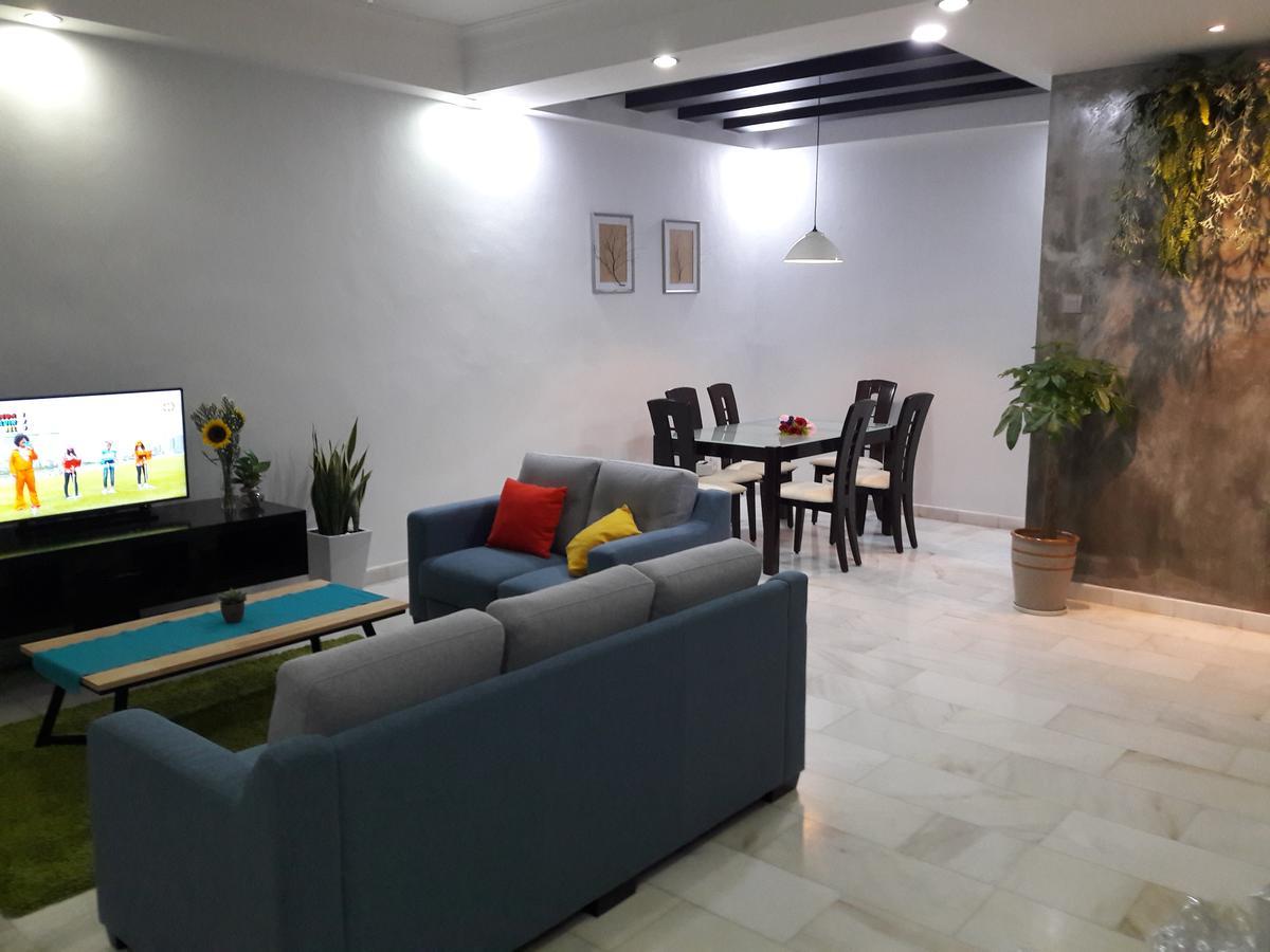 Jb Homestay Bukit Indah Wifi Ciq Mall Legoland Free Parking Johor Bahru Dış mekan fotoğraf