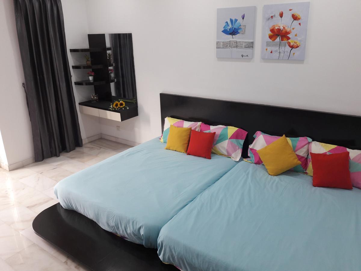 Jb Homestay Bukit Indah Wifi Ciq Mall Legoland Free Parking Johor Bahru Dış mekan fotoğraf