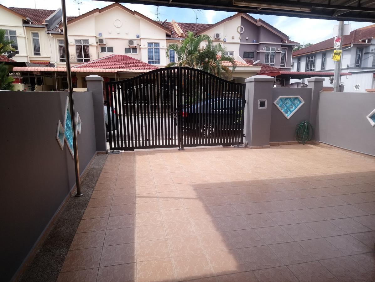 Jb Homestay Bukit Indah Wifi Ciq Mall Legoland Free Parking Johor Bahru Dış mekan fotoğraf