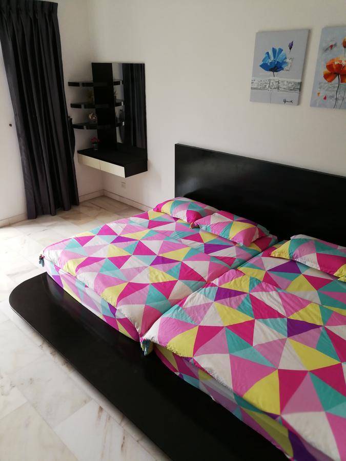 Jb Homestay Bukit Indah Wifi Ciq Mall Legoland Free Parking Johor Bahru Dış mekan fotoğraf